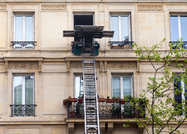 Elevador por fachadas en Las Rozas